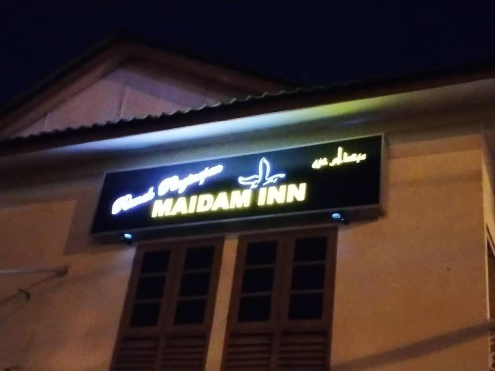 Maidam Inn Jertih المظهر الخارجي الصورة